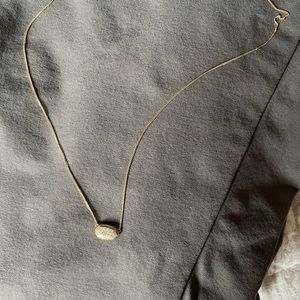 Kendra Scott “Lisa” Pendant- 14 kt Gold